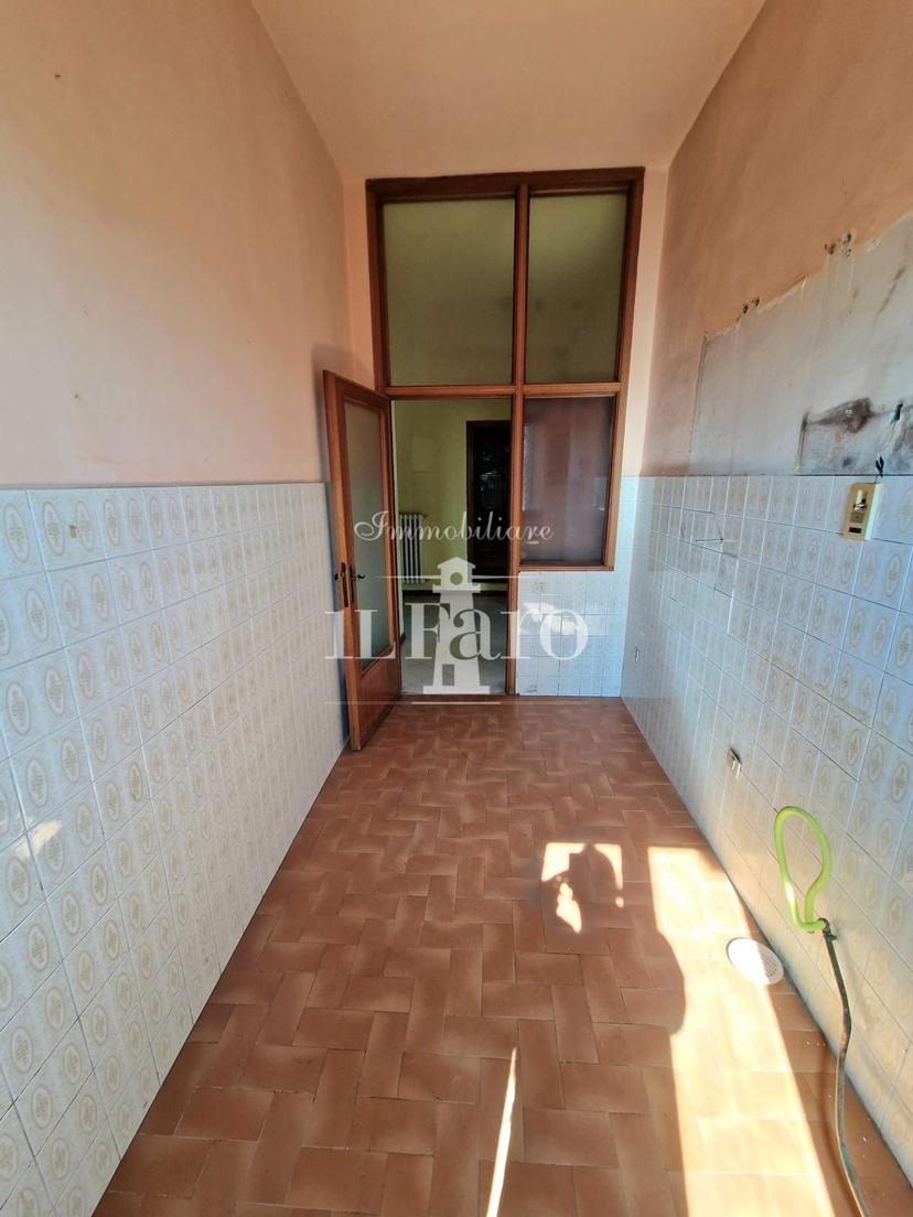 Trilocale in Ia della Chiesa 5, Signa — foto 2 di 5