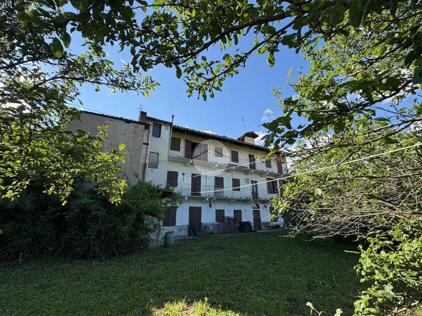 Appartamento in Cascina Trione 11, Cuorgnè — foto 4 di 5