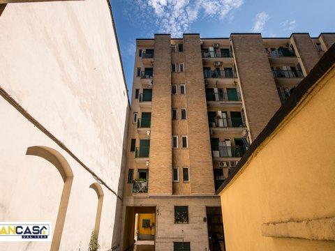 Monolocale in Ripa di Porta Ticinese, 127 a, Navigli - Porta Genova, Milano