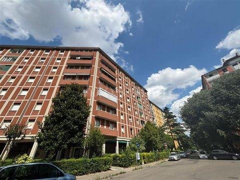 Appartamento in via Alberto Trauzzi, Pilastro, Bologna