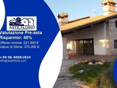 Villa in Via Mar dei Sargassi, 8, Colli di Enea-Torvaianica Alta-Campo Jemini, Pomezia
