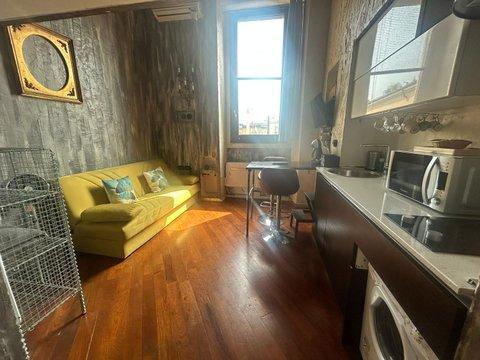 Monolocale in Via Solferino, 56, Moscova, Milano