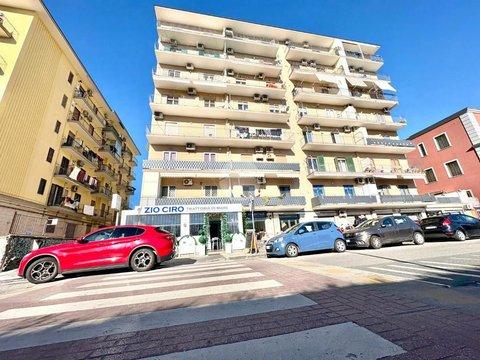 Trilocale in Via Bagnoli, 480, Bagnoli, Napoli