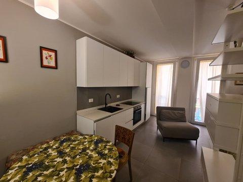 Monolocale in Vicolo degli Ariosti, 3, Centro Storico, Bologna