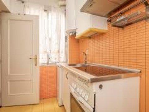 Quadrilocale in Via Aldo Moro, 32 -30, Sant'Antimo