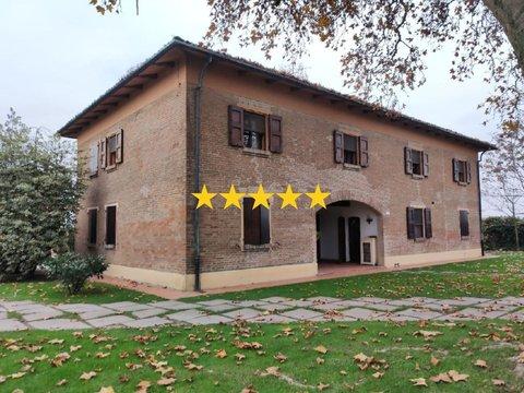 Appartamento in via Poggiorenatico, San Giorgio di Piano