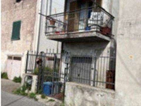 Appartamento su due piani in Via dei Borgia, 7, Rignano Flaminio
