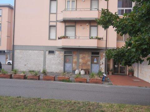 Appartamento in Via Emilio Lussu, 4, Centro, Cascina