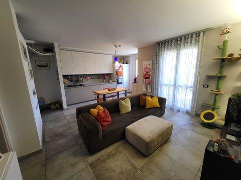 Quadrilocale in Via Raffaello Sanzio, 18, Centro-San Francesco, Sesto Fiorentino