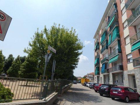 Trilocale in via dei Merlenghi, 2, Stazione - Lazzaretti - Strada Cambiano, Chieri