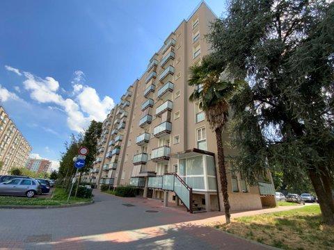 Quadrilocale in Via Arturo Graf, 44, Quarto Oggiaro, Milano