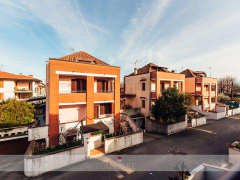 Villa in Via della Resistenza, 2, Liscate
