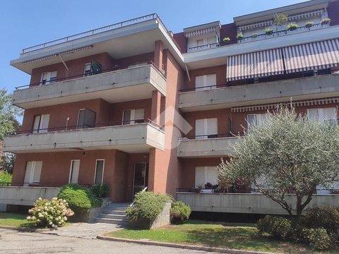 Trilocale in Via Don Bossi, 10, Turbigo