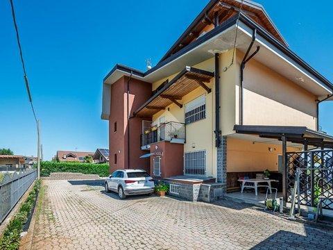 Appartamento in Via Giacomo Leopardi, 6, San Gillio