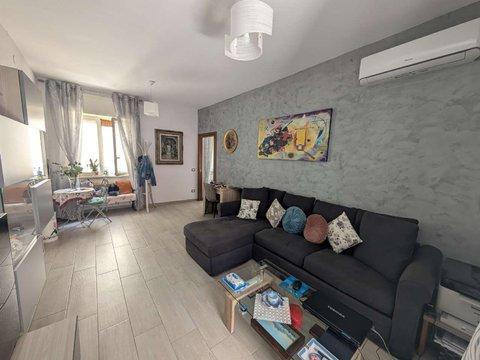 Trilocale in Via Alfonso Artiaco, Zona Alta - Solfatara - Rione Ortodonico, Pozzuoli