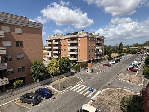 Bilocale in via Luigi Gastinelli, s.n.c, Ponte di Nona - Colle degli Abeti, Roma