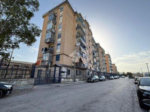 Trilocale in Via Pazzigno, 6, San Giovanni a Teduccio, Napoli