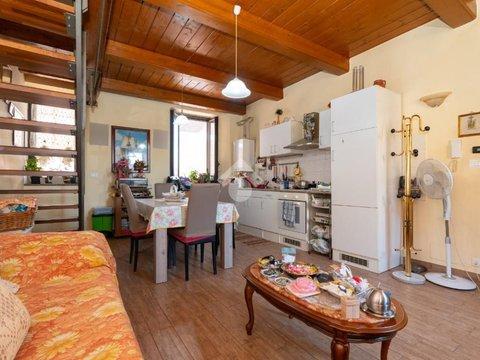 Bilocale in via C. Cravero, 52, Caselle Torinese
