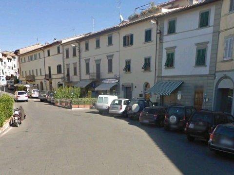 Appartamento in Piazza Unità D'Italia, Centro, Montespertoli