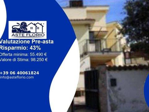 Bilocale in Via Teseo, 4, Marina di Tor San Lorenzo, Ardea