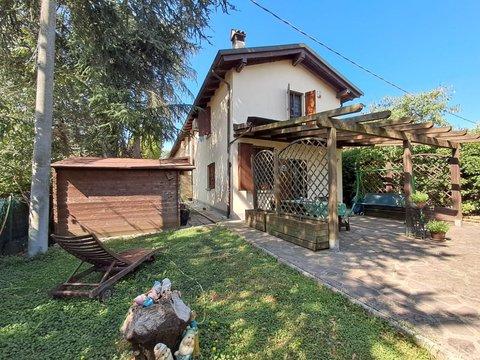 Casa indipendente in Via Emilia, 399, Idice, San Lazzaro di Savena