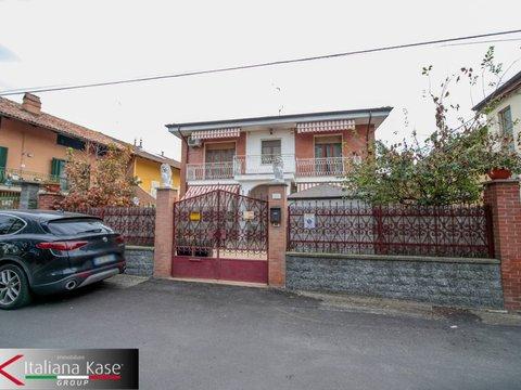 Casa indipendente in Via Rimembranza, 34, Verolengo