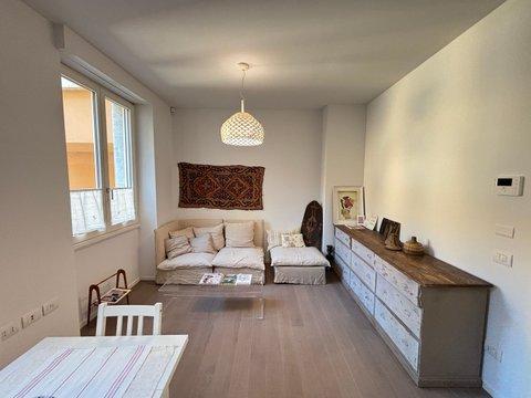 Bilocale in Viale Vittorio Veneto, 14, Porta Venezia - Repubblica, Milano