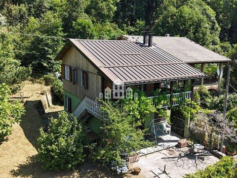 Casa indipendente in Frazione Sombeila, 29, Canischio