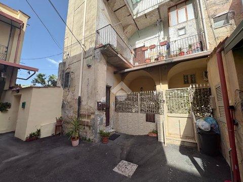 Bilocale in Corso Vittorio Emanuele, 25, Centro Città, Marano di Napoli