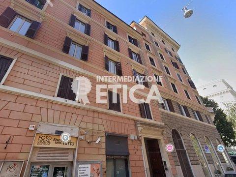 Trilocale in Via Lazio, 9, Piazza del Popolo - Piazza Navona - Quirinale, Roma