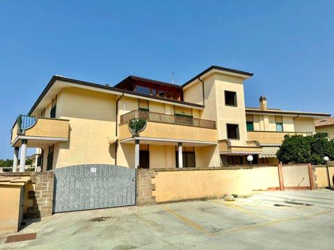 Appartamento in Via Esculapio, 7, Anzio Due - Quartieri Europa, Anzio