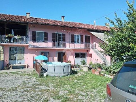 Casa indipendente in Regione Fornasino, 6, Scalenghe