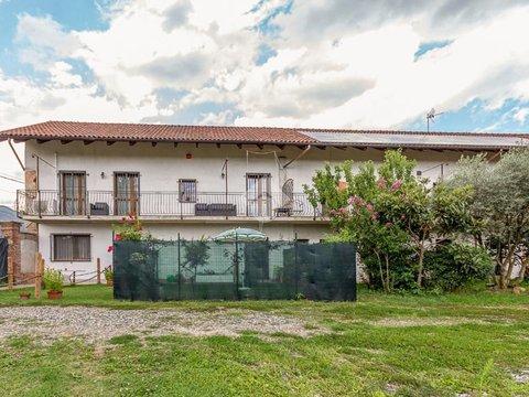 Trilocale in Via Ugo Foscolo, 1, San Gillio