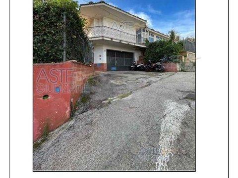 Villa in Via Vicinale dell'Infermeria, 71, Fuorigrotta, Napoli
