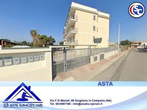 Trilocale in Via Giovanni Falcone, 33, Qualiano