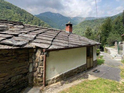 Casa indipendente in Borgata Tornini Superiore, s.n.c, Pramollo
