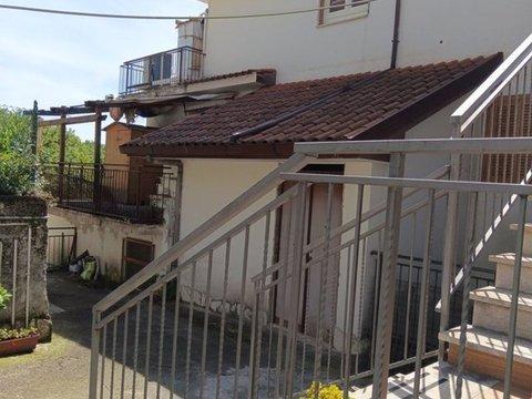 Trilocale in Via Mattatoio, s.n.c, Cerreto Laziale