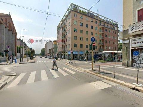 Bilocale in Via Anna Neera, 22, Stadera - Abbiategrasso, Milano