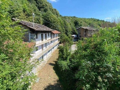 Casa indipendente in Borgata Albarea, 3, Pinasca