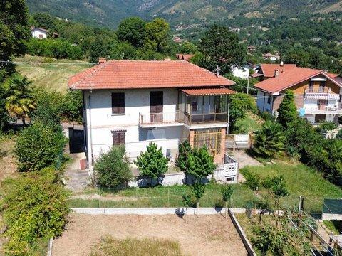 Casa indipendente in Via Sis, 37, Val della Torre