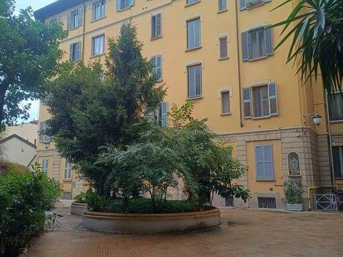 Quadrilocale in Via Carlo Farini, 74, Isola, Milano
