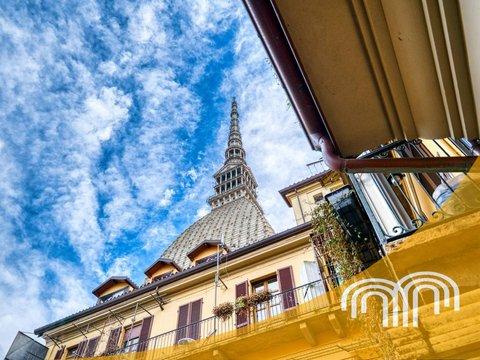 Bilocale in Via Montebello, 9, Centro, Torino