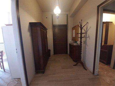 Quadrilocale in Via Circondaria, 64, Ponte di Mezzo, Firenze
