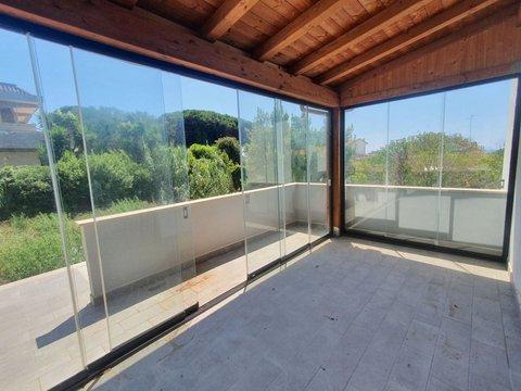 Villetta bifamiliare in Via Odino, s.n.c, Marechiaro, Anzio