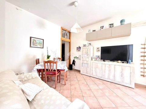 Bilocale in Via Solfatara, 101, Zona Alta - Solfatara - Rione Ortodonico, Pozzuoli