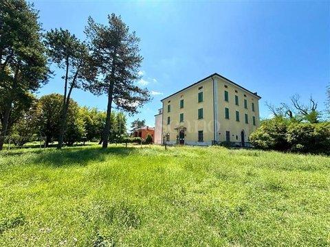 Villa in Via Saletta, Calderara di Reno