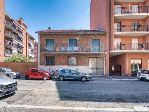 Appartamento in Via Giovanni Randaccio, 44, Borgo Vittoria, Torino
