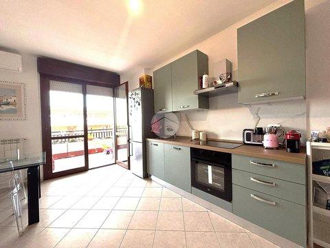 Trilocale in Via Raoul Chiodelli, 45, Ponte di Nona - Colle degli Abeti, Roma