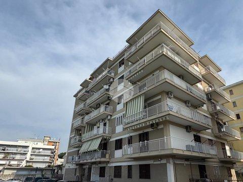 Trilocale in Via Pietro Mascagni, 9, San Giorgio a Cremano