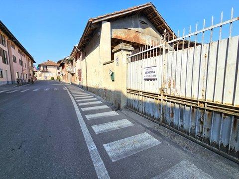 Casale/cascina in Via Alfieri, 7, Castagnole Piemonte